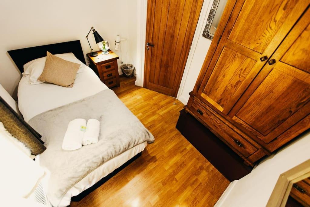 Friars Bush House Belfast - Stunning 4 Bedroom Detached House In Exclusive Queens Quarter Luxury Belfast City Centre Екстер'єр фото