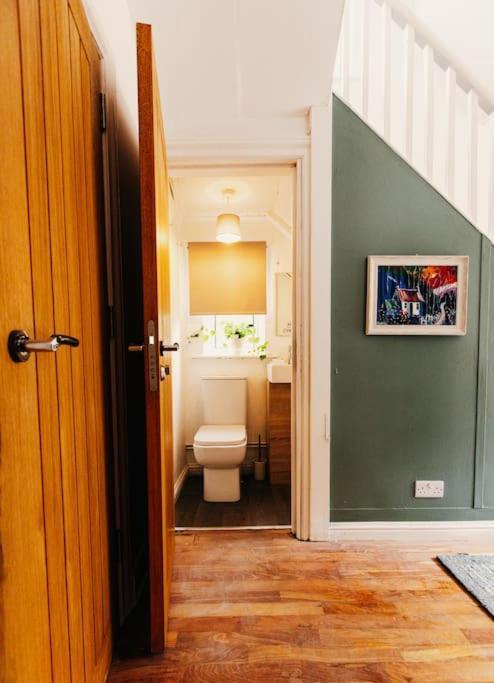 Friars Bush House Belfast - Stunning 4 Bedroom Detached House In Exclusive Queens Quarter Luxury Belfast City Centre Екстер'єр фото